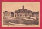 Egletons  (GA130)  Ecole Albert-Thomas - Et La Fontaine Monumentale - - Egletons