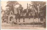 60 - NANTEUIL-le-HAUDOUIN  -  Château De Droizelles - Les Communs - Animée  Sortie Des Propriétaires En Voiture à Cheval - Nanteuil-le-Haudouin