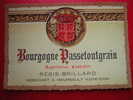 ETIQUETTE-BOURGOGNE PASSETOUTGRAIN-APPELLATION CONTROLEE-REGIS BRILLARD-NEGOCIANT A MEURSAULT - Bourgogne