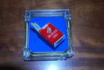 Ramasse Monnaie En Verre Cigarettes ROYALE Bout Filtrant Mélange Américain, 19,5 X 18 Cm - Other & Unclassified