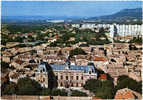 84 - BOLLENE - La Mairie. Vue Panoramique - Bollene