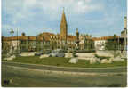 Cpsm Rabastens De Bigorre La Place Centrale Et La Fontaine Du Jet D'eau Vers  1965/à1970 - Rabastens De Bigorre