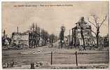 02 CHAUNY Devaste - Place De La Gare Et Boulevard Gambetta - Chauny