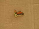 PINS BIERE CHATEAU RAMEGNIES CHIN - Beer