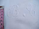 Drap Ancien  Monogramme- B C   223 X 284 SANS COMPTER LA DENTELLE - Bed Sheets