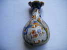 Lot De 2 Petits Vases  Faience ----(desvres Sous Reserve-hauteur 12 Cm Environ- .-signature Par Une Croix La Baule 1874 - Desvres (FRA)