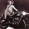 Photo Femme Nue, Moto Triumph - Other & Unclassified