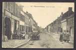 CPA  ANCIENNE- FRANCE- GRANDVILLIERS (60)- LA RUE D'AUMALE AVEC BELLE ANIMATION- CAFÉ- TACOT- - Grandvilliers