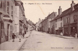 DIGOIN - Rue Nationale -   Animée -  Etat : TTB - Digoin