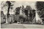 CPSM - 02 - VIC-sur-AISNE - Le Donjon Et Le Château ( Vue Prise De La Cour ) - 913 - Vic Sur Aisne