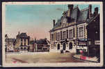 AISNE - Chauny - Hotel De Ville Et La Place - Chauny