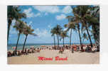 USA   The Famous Beach, Where Every Year, Thousands Of Visitors Bask In The Sun, Miami Beach, Florida - Miami Beach