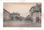 54 - Neuves Maisons       Place Du Jet D'Eau Et Rue Du Capitaine Caillon - Neuves Maisons