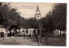 Montauroux - La Place Et La Mairie - Montauroux