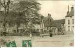 MOULINS-LA-MARCHE - Place Du Carrefour - Moulins La Marche