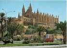 CPSM ESPANA  Baleares Palma De Mallorca / Cathedrale Palmiers Voitures Sculptures / Fotografia Barcelona N° PM 34 - Palma De Mallorca