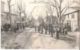 13 - LUYNES : LE TRAMWAY ARRIVANT DE  MARSEILLE . - Luynes