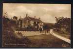 RB 551 -  Early Postcard Rose Cottage Amberley Gloucestershire - Autres & Non Classés
