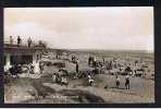RB 557 - 1939 Real Photo Postcard Beach & Shelter Seathorne Lincolnshire - Otros & Sin Clasificación