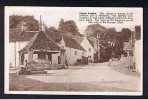 RB 558 - Early Postcard Castle Combe Village Wiltshire - Descriptive Text On Front - Otros & Sin Clasificación