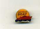 - PIN'S MOTEUR BOAT MAGAZINE - Bateaux