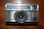 Appareil Photo Kodak Instamatic Camera 177X, Format De Film 126, Objectif Kodar, LIVRAISON GRATUITE, TBE - Cámaras Fotográficas