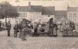 S1 -  809  -    VILLENEUVE - L'ARCHEVÊQUE    -    ( 89 )  .   Place  Du  Marché  . - Villeneuve-l'Archevêque