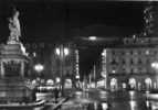 TORINO. Piazza Castello. Bar. Notturno. Vg. C/fr. Per TRIESTE 1960. - Lugares Y Plazas