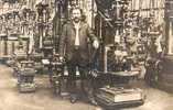 Carte Photo .Metallurgie ? Fabrique De Moteurs ? Quel Est Donc Ce Monsieur - To Identify