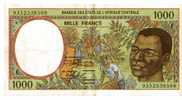 BILLET CENTRE AFRIQUE - BANQUE DES ETATS DE L"AFRIQUE CENTRALE - P.302F - 1993 - CAFEIER - COUPE DE BOIS - Centraal-Afrikaanse Republiek