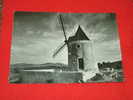 Fontvieille - Le Moulin D´Alphonse Daudet - Fontvieille