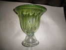 BEAU VASE VERRE VERT SOUFFLE - Glass & Crystal