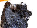 ARAGONITE DANS BASALTE VACUOLAIRE LE PUY EN VELAY 6 X 7 CM (aiguilles Et Boules ) - Mineralen