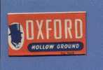 Une Lame De Rasoir   OXFORD / HOLLOW GROUND  (L84) - Razor Blades