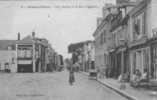 GRANDVILLIERS 9 - Place Barbier Et La Rue D'Amiens - Grandvilliers