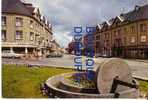 DOMFRONT (  Orne )   Le Grand Carrefour - Domfront