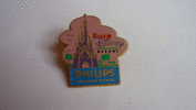 Pin's EURO DISNEY RESORT PHILIPS PARTENAIRE OFFICIEL ARTHUS BERTRAND - Disney