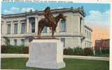 8080   Stati  Uniti     Boston  Mass.  Statue  Of American  Indian  Front Of  Art  Museum  NV  ( Scritta) - Boston