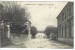 Carte Postale Ancienne Verberie - Rue Désormes Et Les Ecoles - Verberie