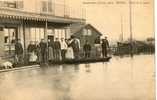 CPA - 78 - EPONE - Inondations De Janvier 1910 - Hôtel De La Gare - Déchirure à Droite - 931 - Epone