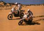 Moto Desert - Pierre-marie Poli Et Gilles Burgat En Action - Motorfietsen