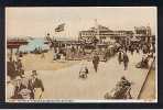 RB 591 -  Early Nigh Postcard H.M.S. Victory's Anchor & Clarence Pier Southsea Portsmouth Hampshire - Portsmouth