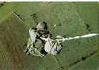 Parachutisme Sortie En Automatique - Parachutting