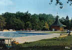 Carte Postale 77. Lésigny  La Piscine  Trés Beau Plan - Lesigny