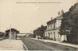 CPA NEUVILLE EN POITOU (Vienne) - Gare De L´Etat (Façade Intérieure) - Neuville En Poitou