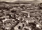 CADENET VUE AERIENNE L EGLISE ET A GAUCHE L HOSPICE - Cadenet