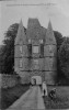 Pavillon D´entrée Du Chateau De Carrouges   XV Et XVII Siècles - Carrouges