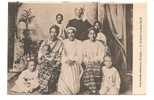 BIRMANIE MYANMAR Une Famille Chrétienne A Christian Burmese Family - Otros & Sin Clasificación