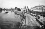 94 CPSM Bry-sur-Marne Le Quai Et Le Joyau De La Marne Vieille Voiture - Bry Sur Marne