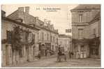 86     LES TROIS MOUTIERS LA  GRANDE RUE TRES BON  ETAT - Les Trois Moutiers